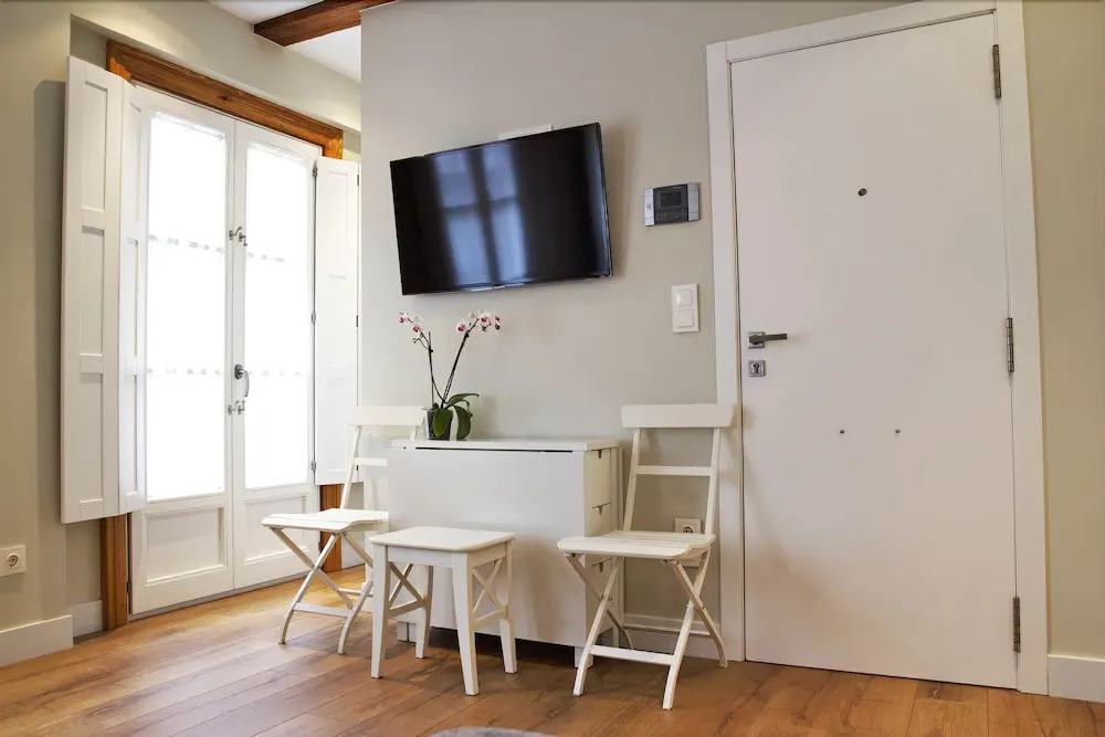 Apartamentos Mola 16