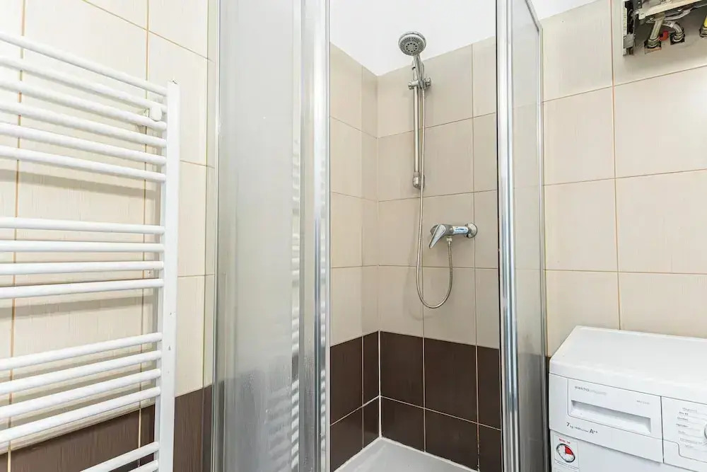Comfy 2BR Flat Belvedere Vicinity