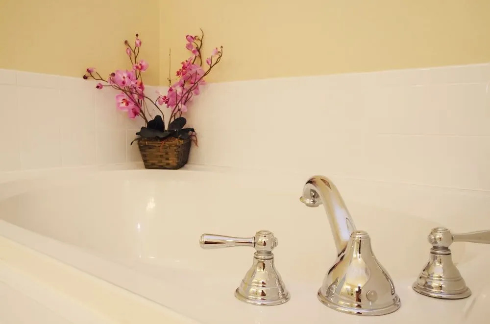 3BD 2BA Sleeps 8 Platinum RVC30203 Bedroom RHOF
