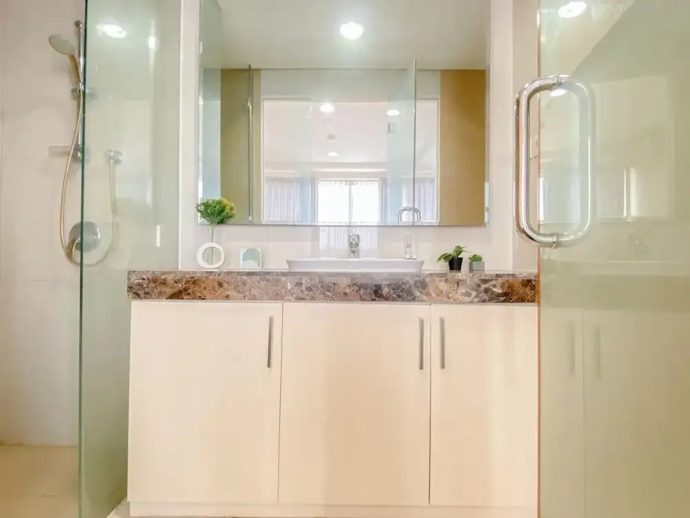 Nice And Homey Studio Apartment At Kemang Mansion
