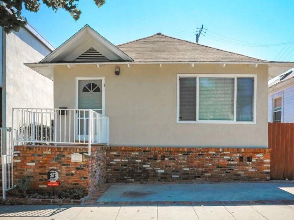 Beachy 3br - 1 Block To Ocean, Near Abbott Kinney 3 Bedroom Home