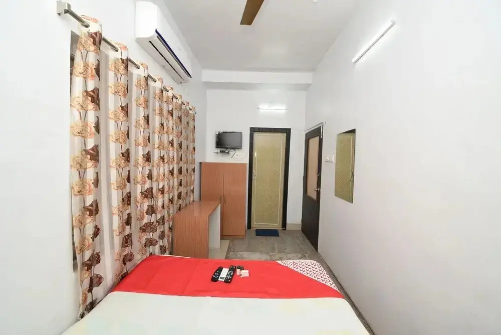 OYO 18535 Libra Cottage