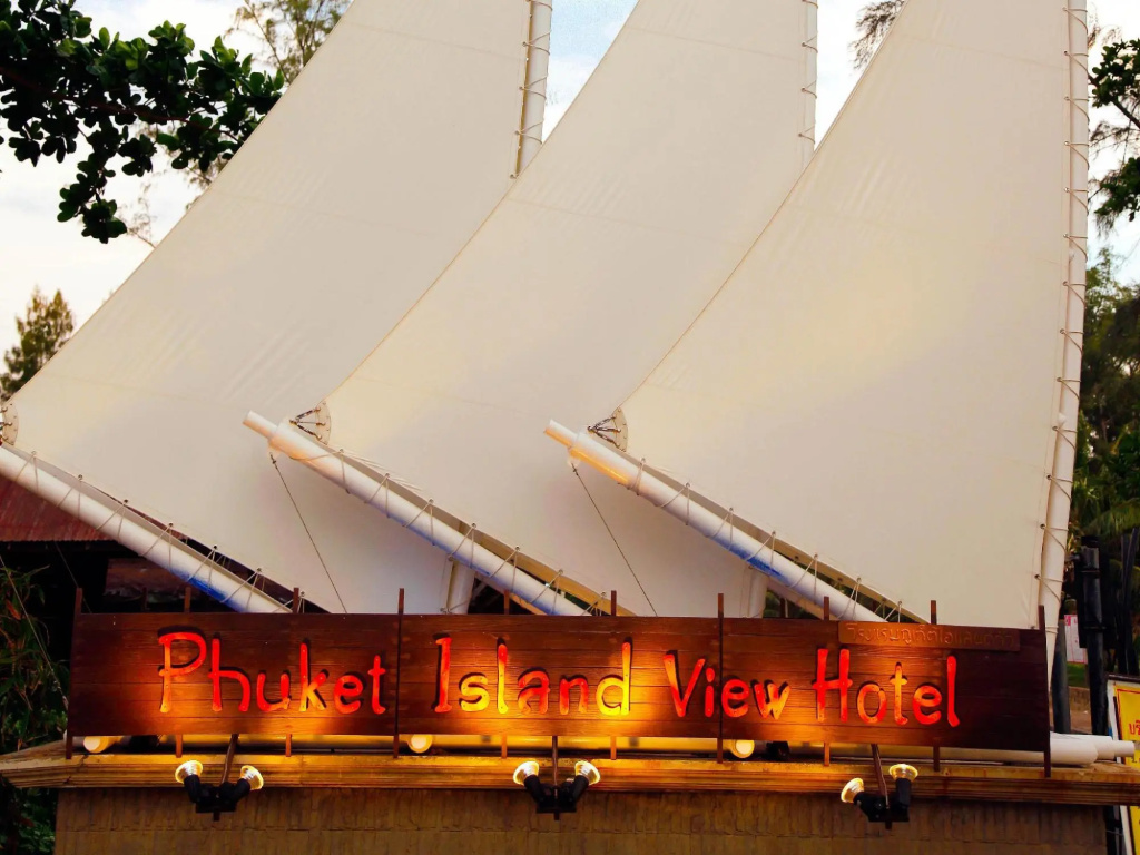 Phuket Island View Resort