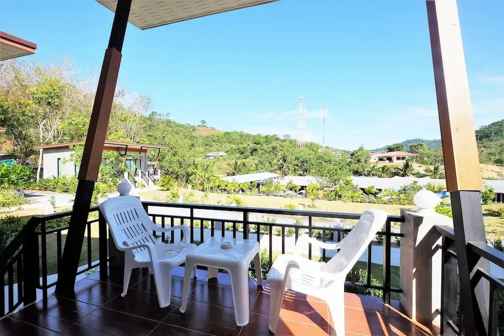 Serene Lanta Resort