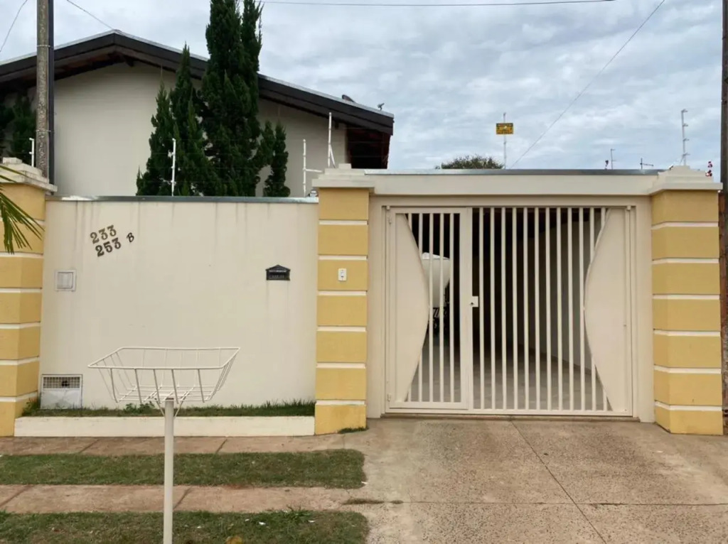 Casa em Brotas 2