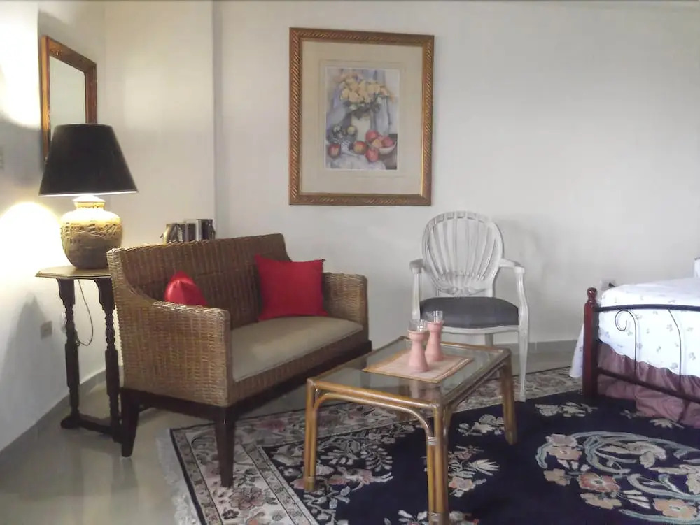 Bob & Sue's Hotel