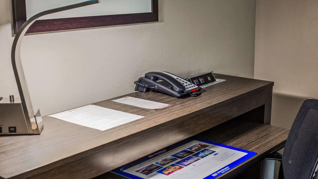 Holiday Inn Express And Suites Pasadena Houston Southeast by IHG