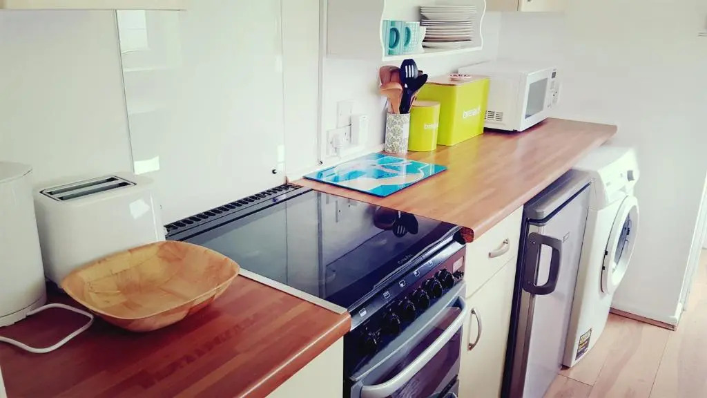 Beautiful cosy home on quiet street close to city centre