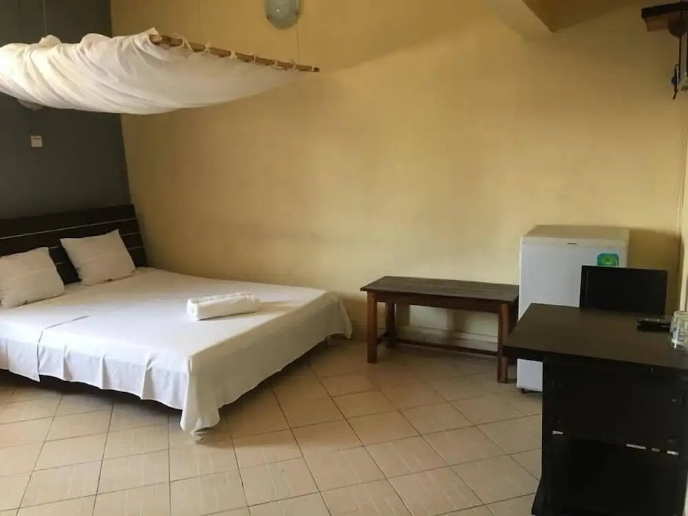 Salama Hotel