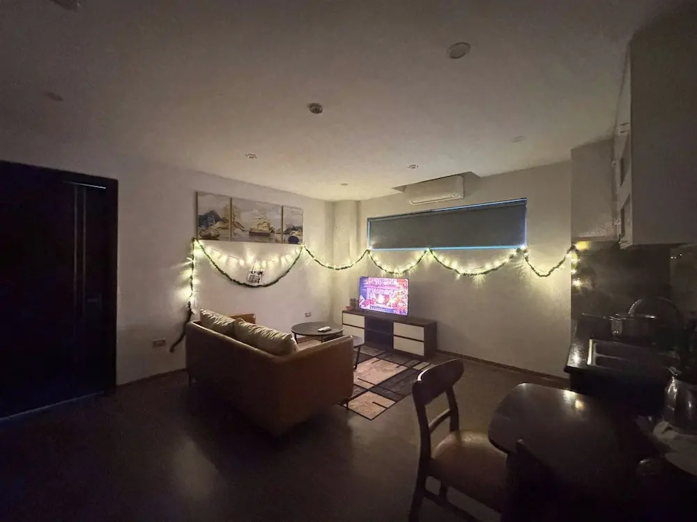 Tay Ho Apartment