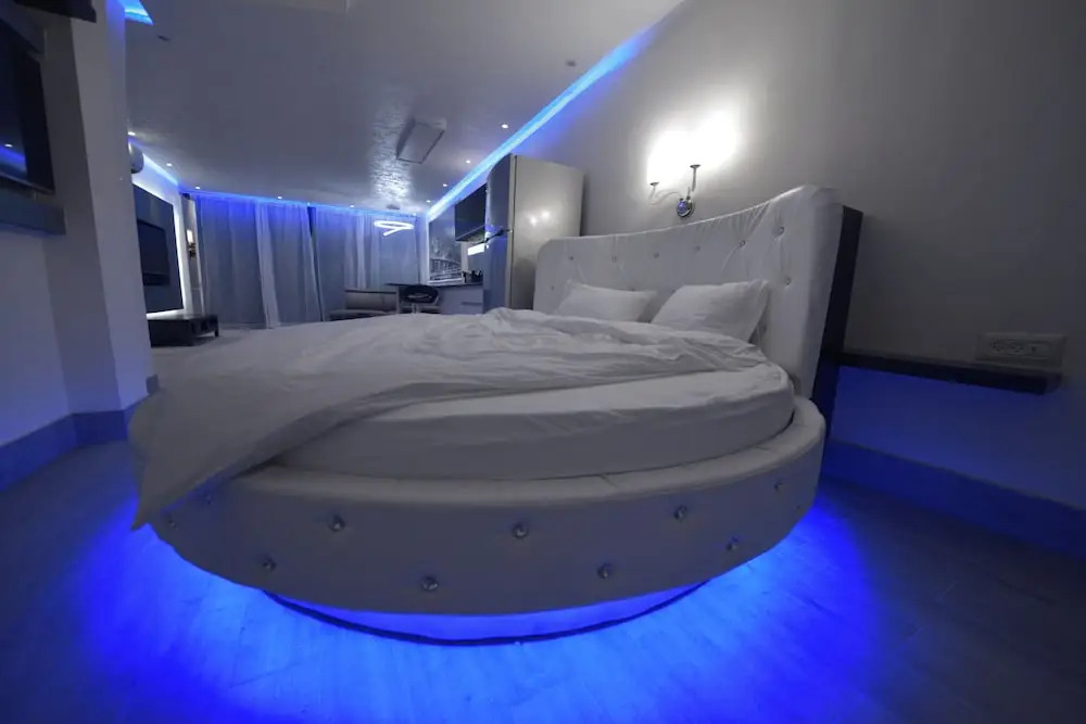 Jordan Luxury Suite