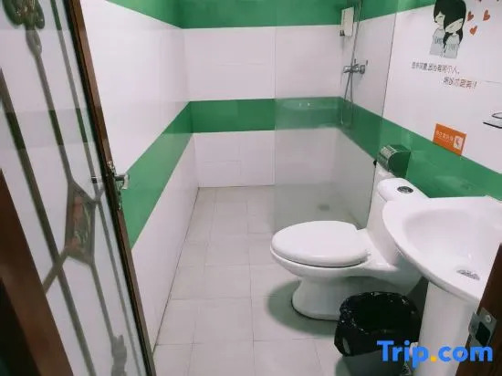 the 80youth Chain Hotel from Dongguan
