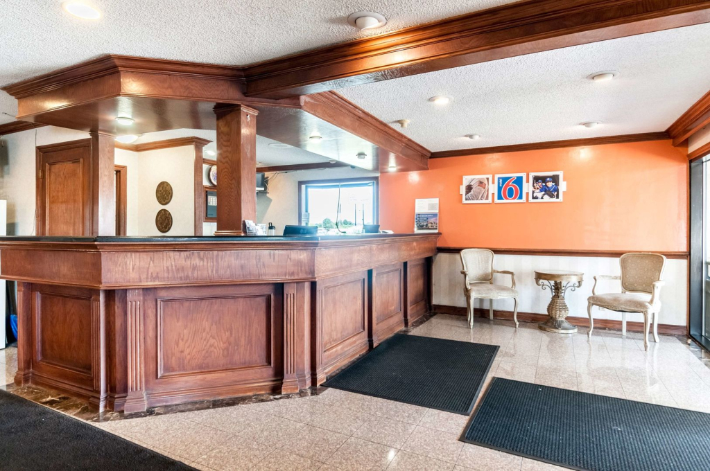 Motel 6-Southgate, MI - Detroit
