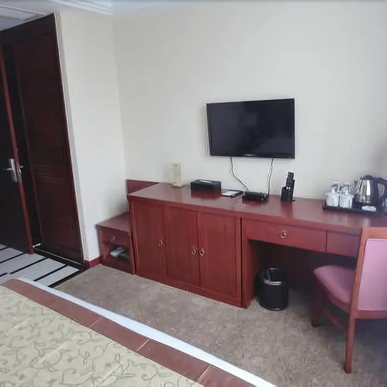 Share House Inn