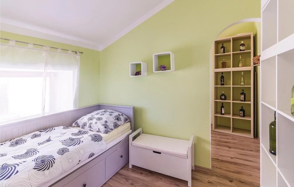 Three-Bedroom Holiday Home In Pomer