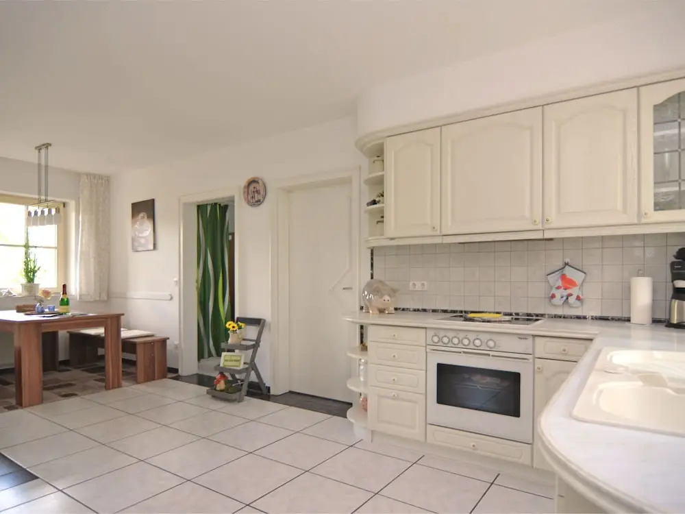 Modern Apartment in Reiste near Forest