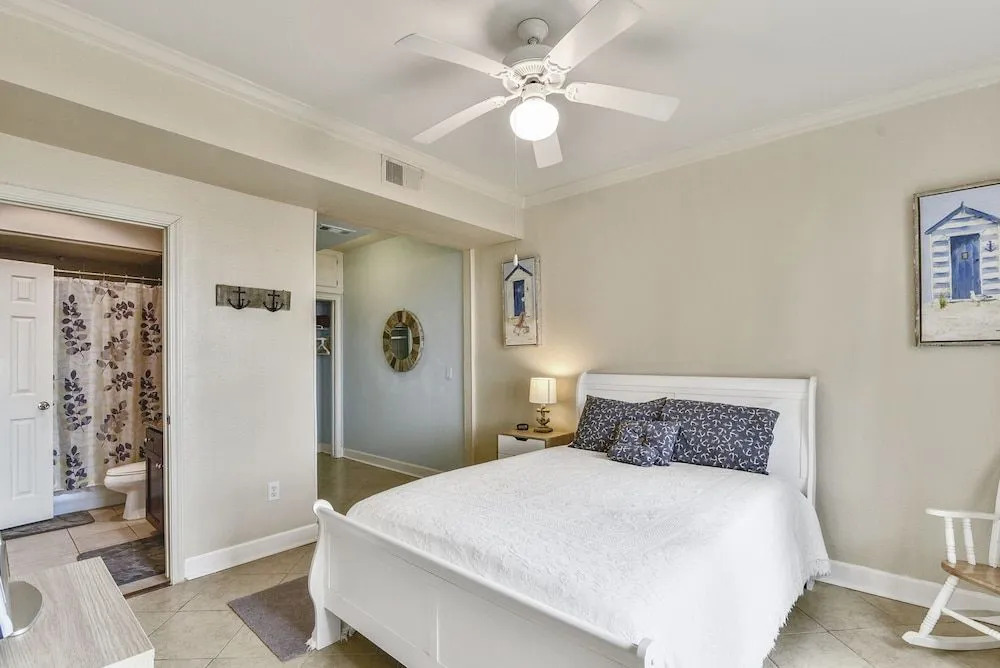Dawn 217-dawn by the Sea 2 Bedrooms 2 Bathrooms Condo