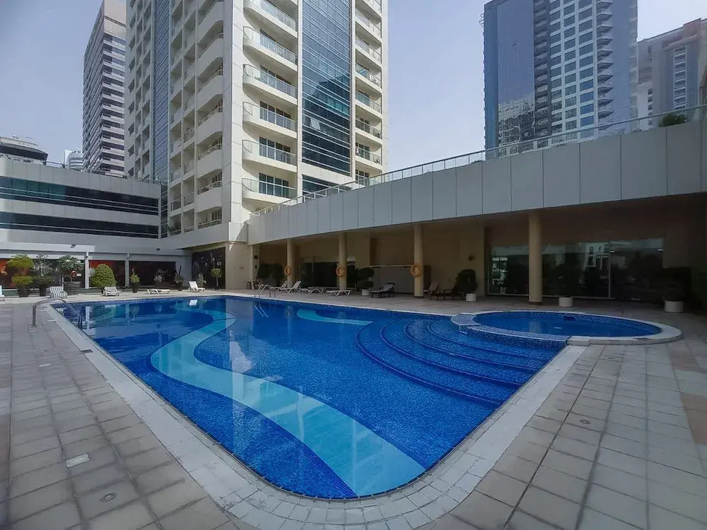 Marina Views 1-bedroom Sleeps 4 With Balcony