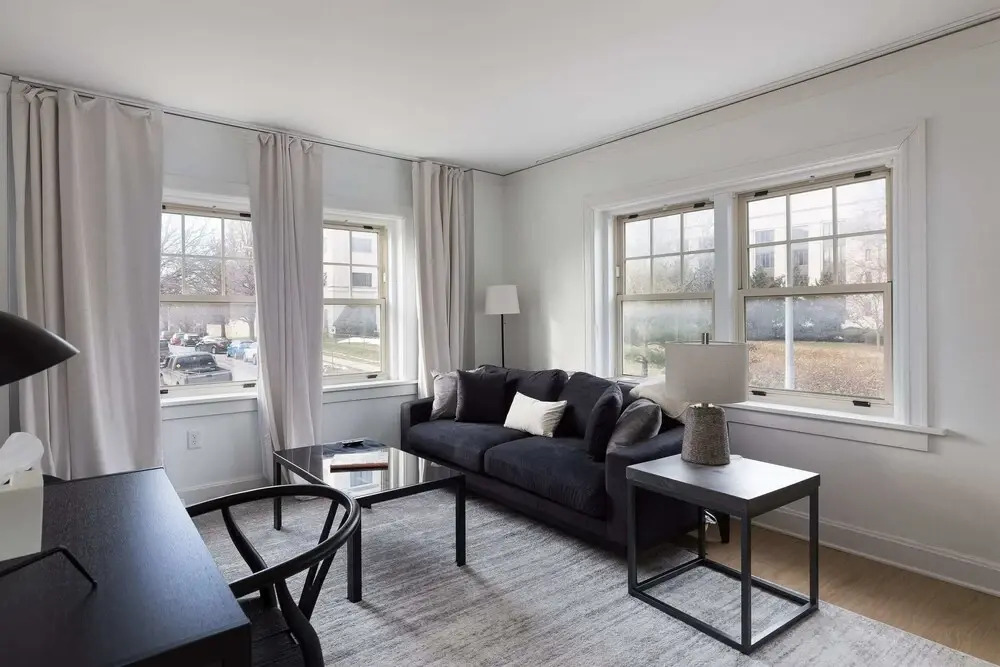 Comfy MW Apts with Gym & WD by Zencity