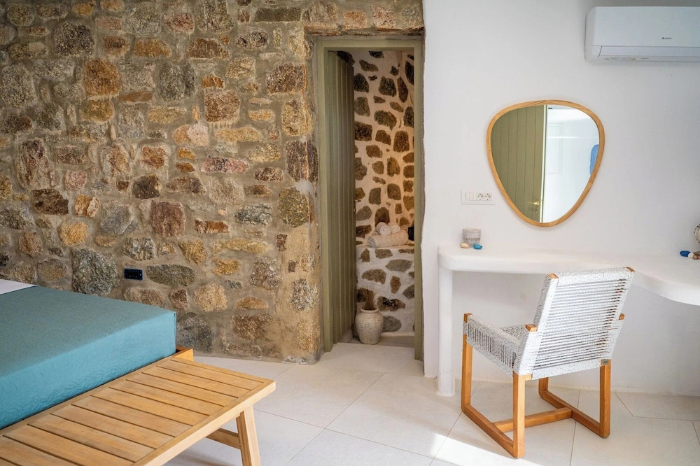 Citadel Natural Stone Villa