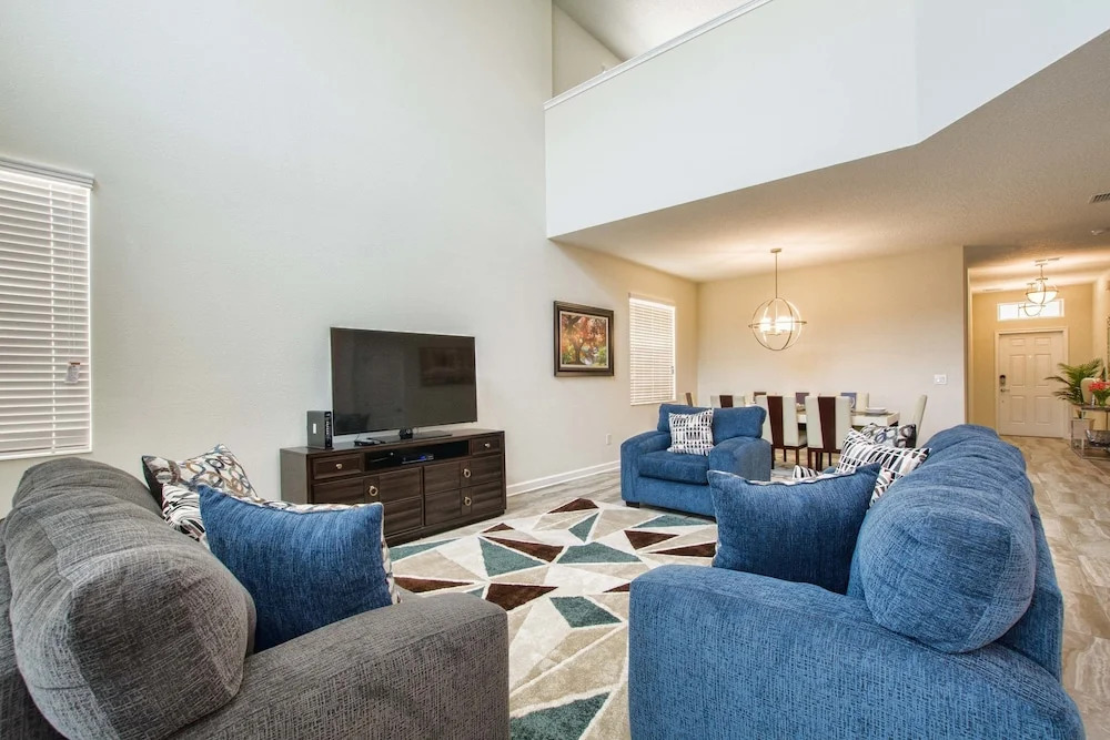 Storey Lake-5 Bedroom Pool Home-1663ST