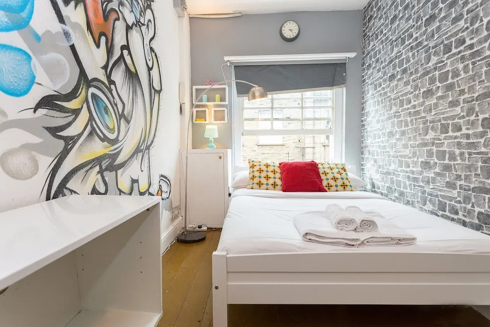 Quirky 2 Double Bedroom Apartment on Brick Lane