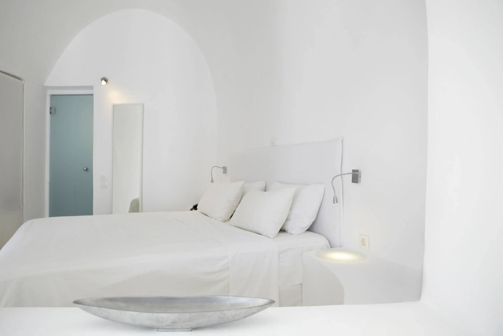 Sun Rocks Boutique Hotel