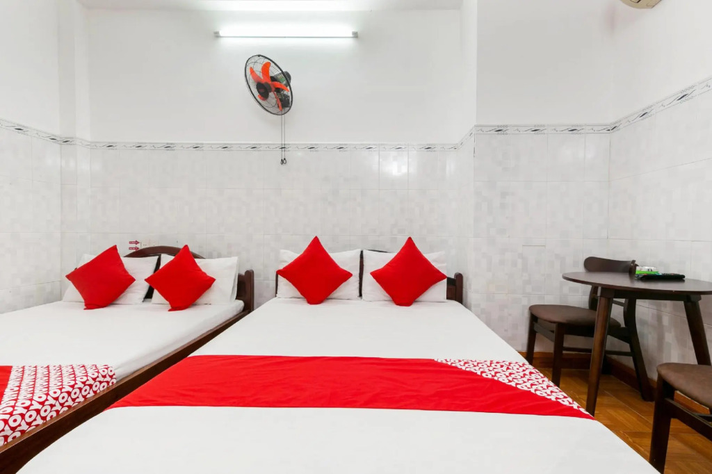 OYO 521 Hoang Anh Hotel