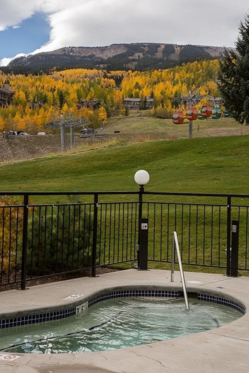 Snowmass Condo Near Treehouse Ski School by RedAwning