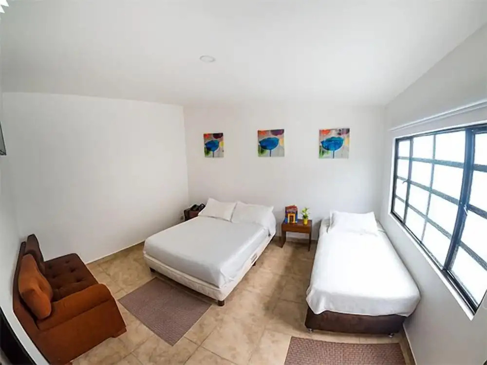 Hotel Estadio 63