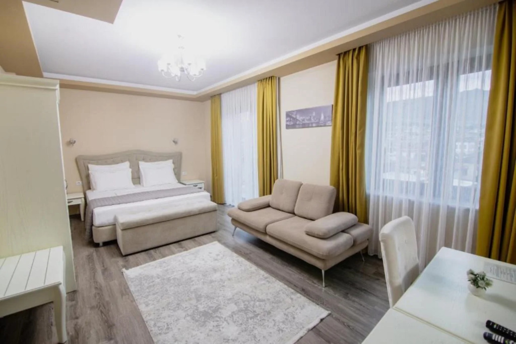 Christis Hotel Borova