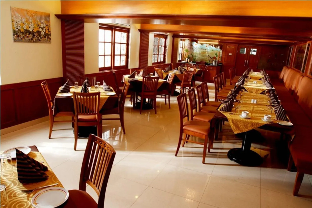 Hotel Nahar Manchester Inn