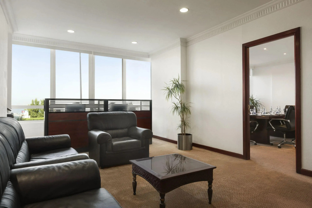 Отель Ramada By Wyndham Beach Ajman
