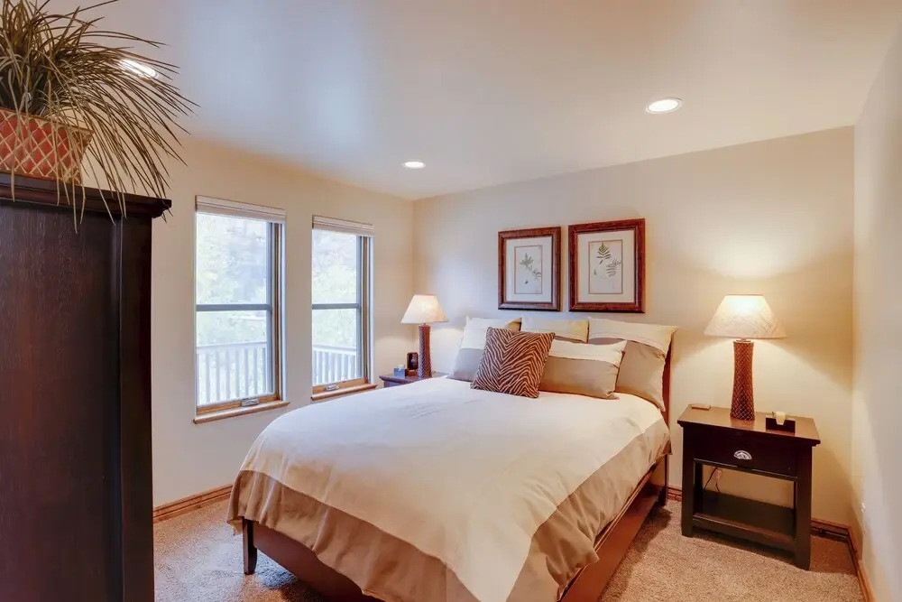 On Main Street: Ouray Getaway w/ Mountain Views!