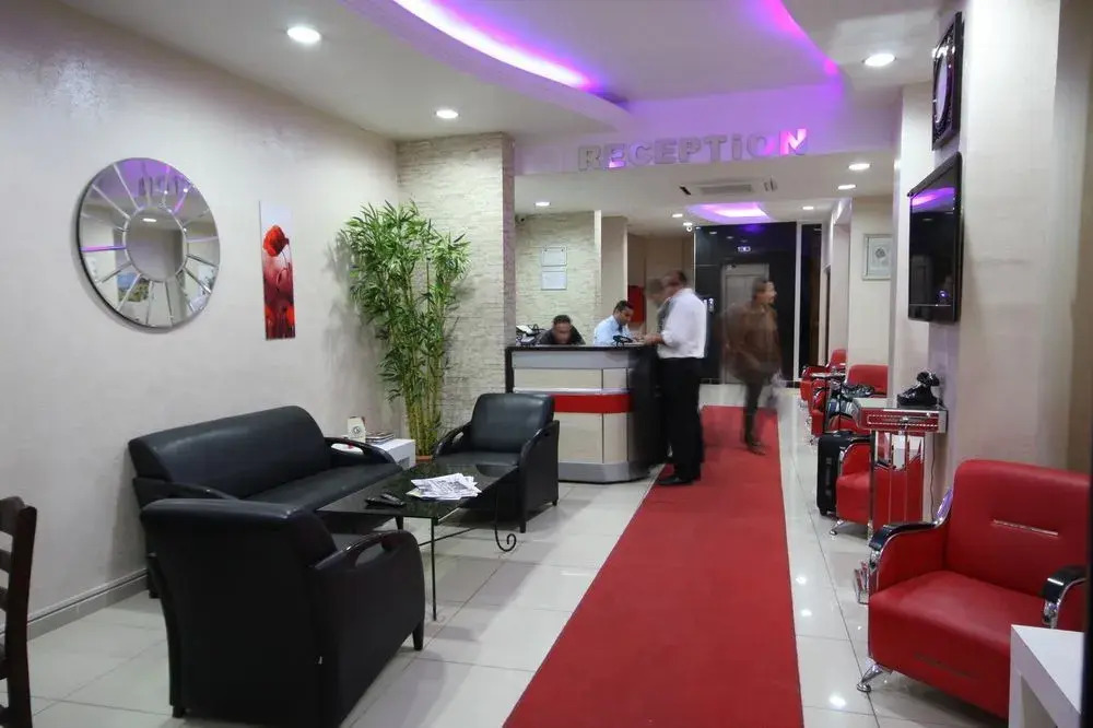 Adana Kucuksaat Hotel