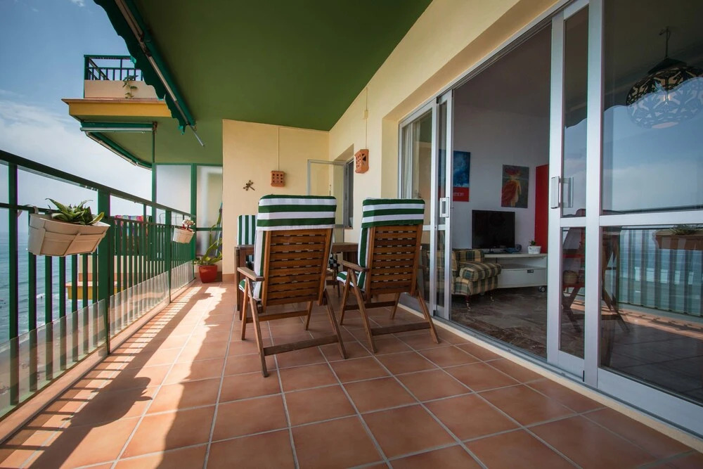 Holidays2Fuengirola Carvajal Sea Side