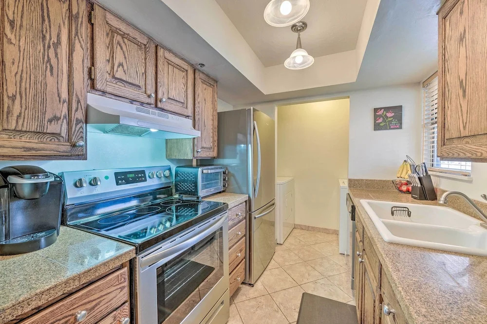 Walkable Park City Condo w/ Pool & Hot Tub!