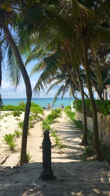 México y Nubes " PLAYACAR"