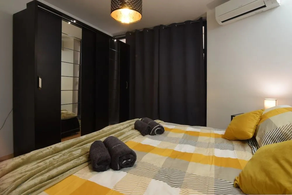 Liberty Urban Short Stay Rooms