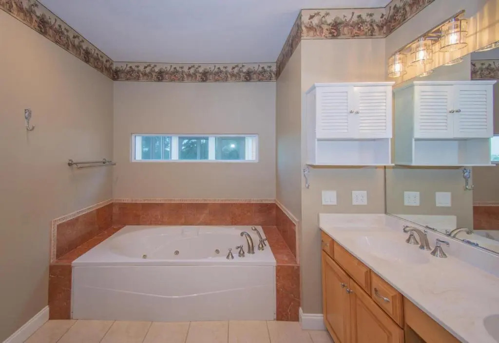 125 Ocean Creek Blvd