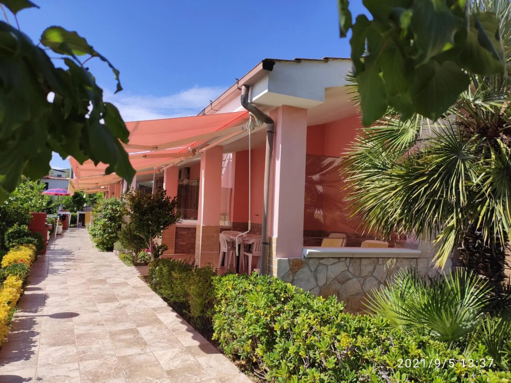RESIDENCE FABRIZIO, 2022 a VIESTE
