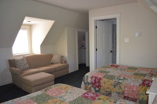 The Doctor's House Inn & Spa