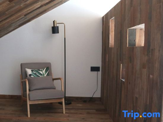 Jianglang Mountain Chunshan Qiushe Homestay