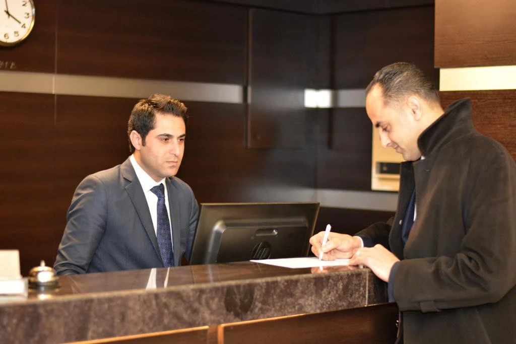 Tilal Almadina Hotel & Suites