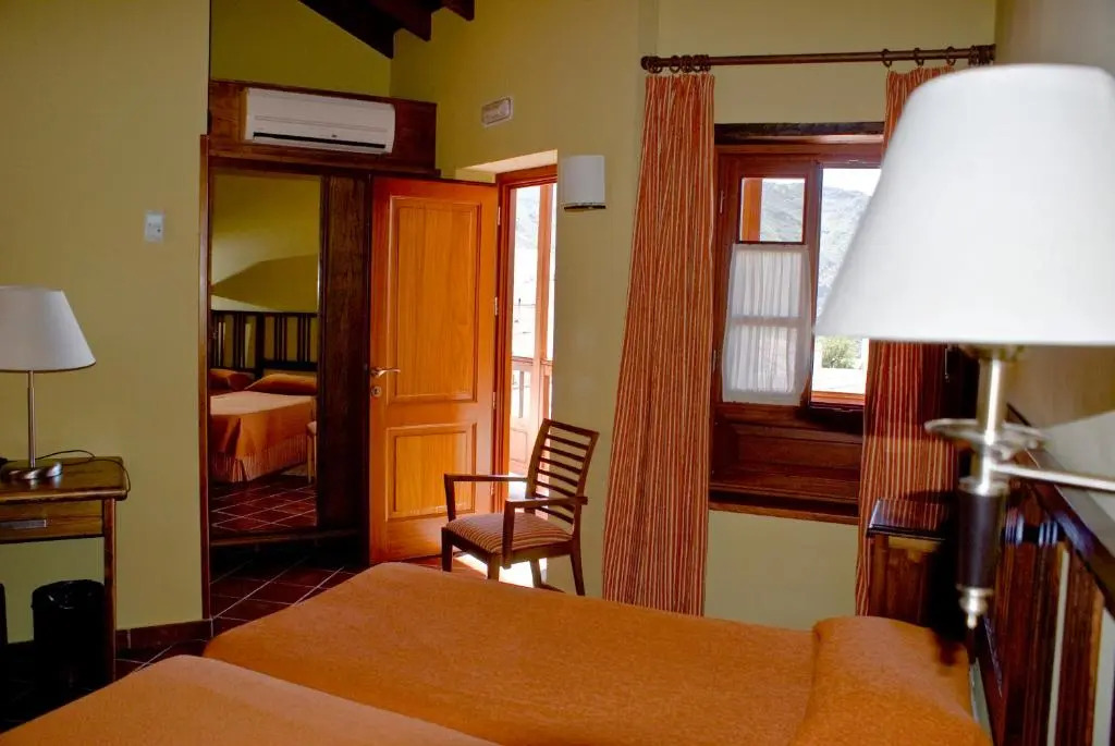 Hotel Rural Fonda de la Tea