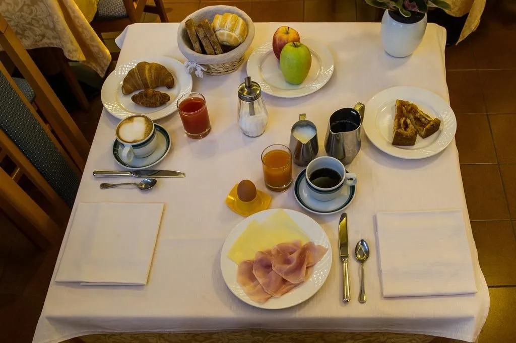 Hotel Lucia
