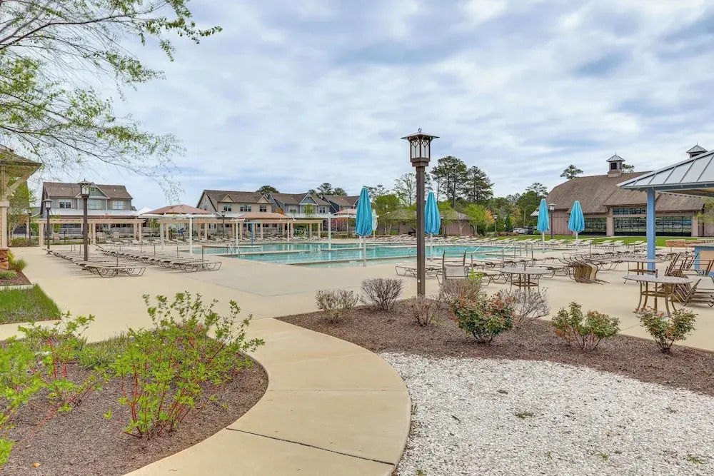 Furnished Outdoor Space: Family Home in Ocean View