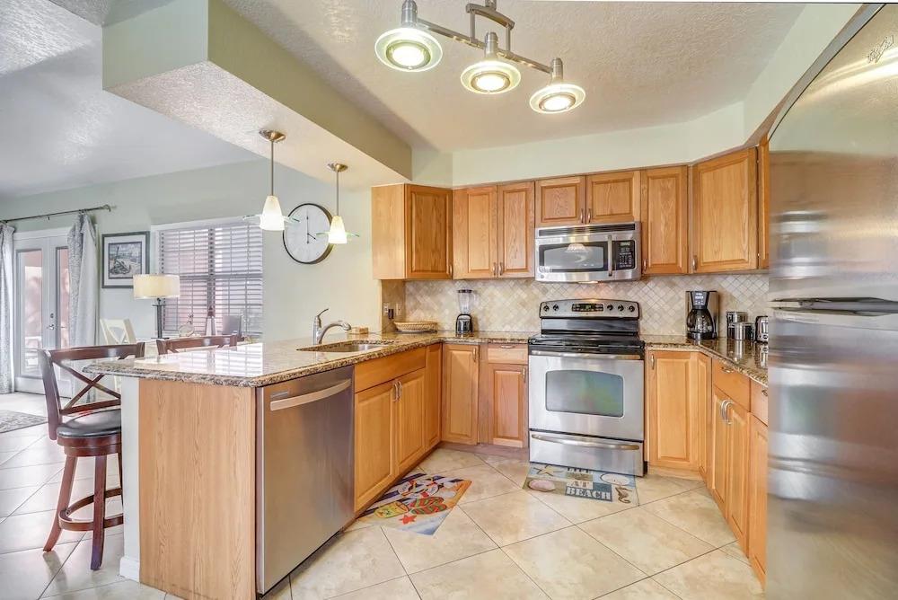Sunset Beach W/ Pool & Gulf-view Rooftop Deck 4 Bedroom Home