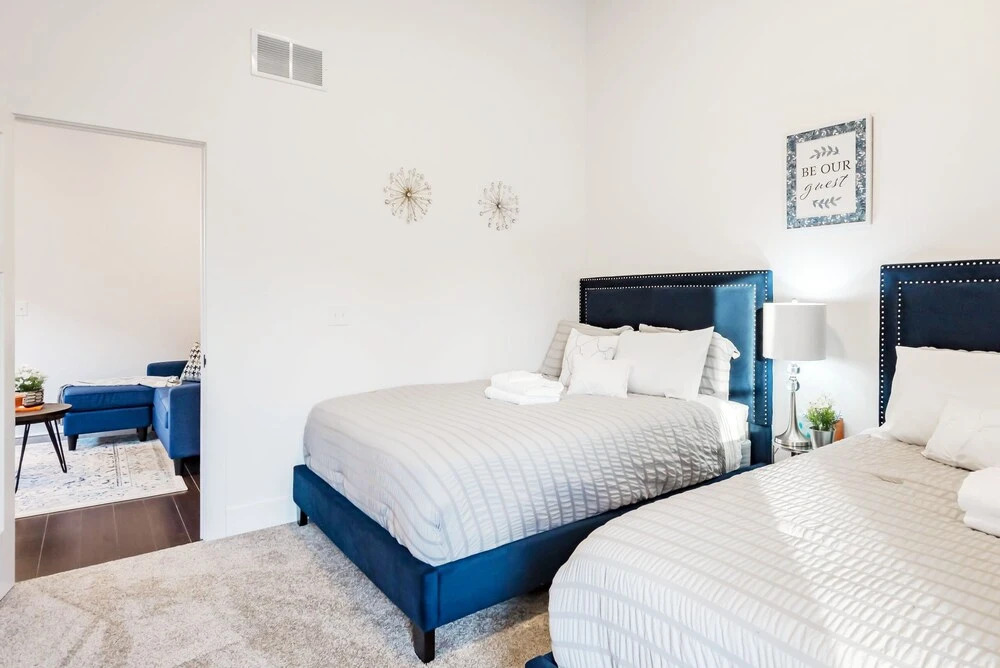 Sanitized Newly Designed Super Chic Indy Home Near Fountain Square!