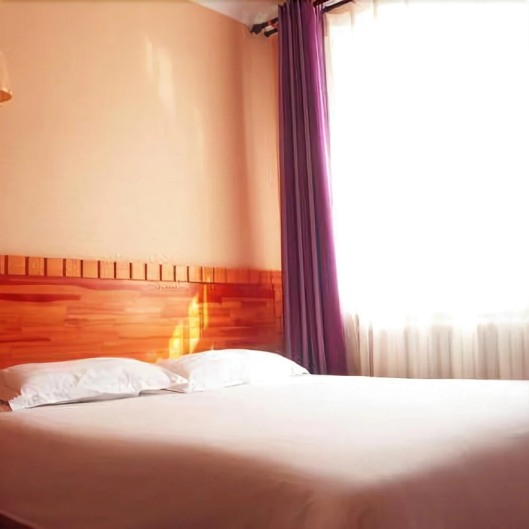 Shenghao Hotel